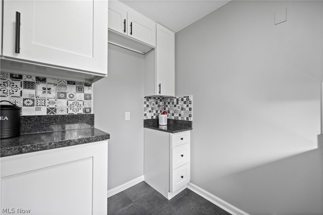 3215 Nagel Road, Avon, OH 44011