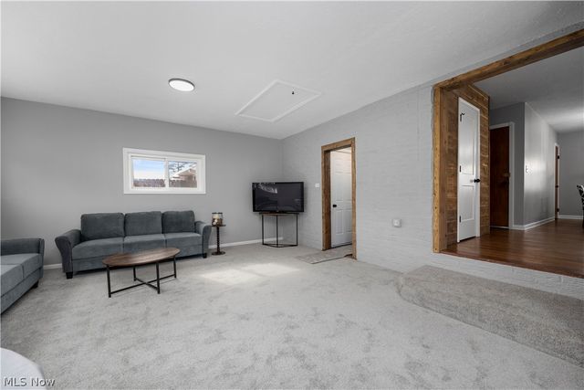 3215 Nagel Road, Avon, OH 44011