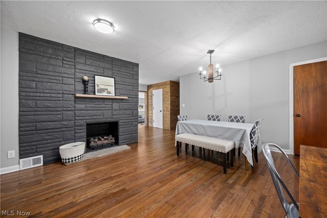 3215 Nagel Road, Avon, OH 44011