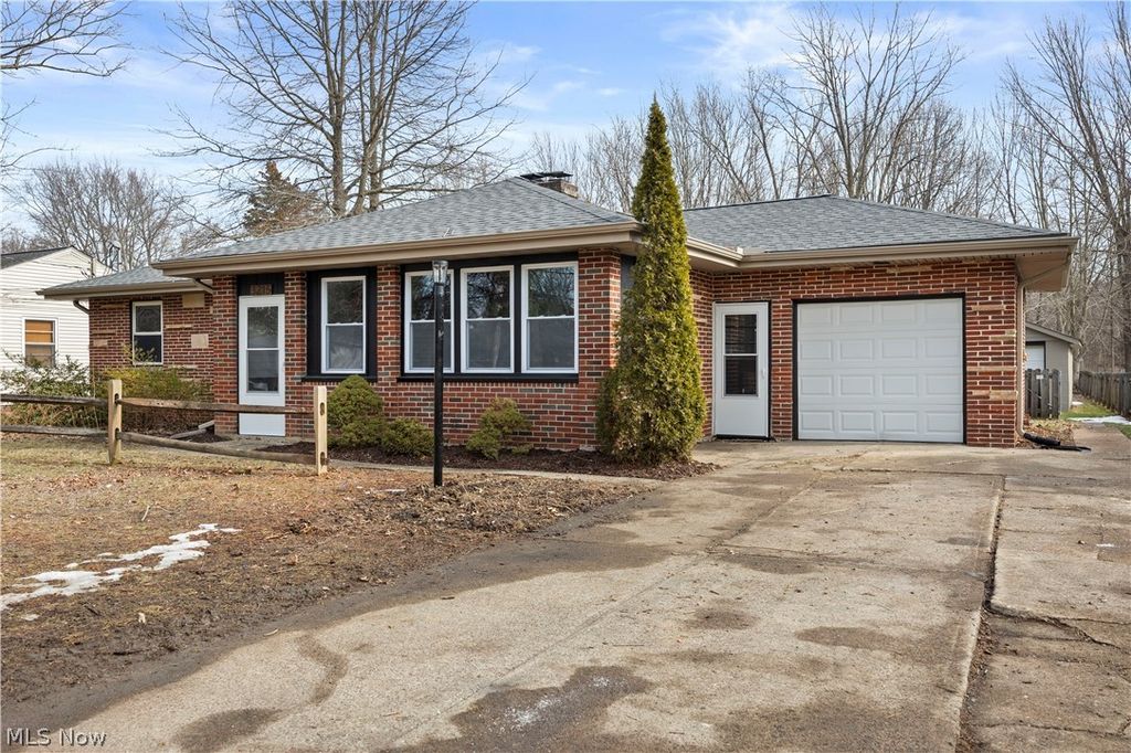 3215 Nagel Road, Avon, OH 44011