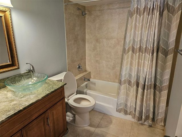 669 W Oakland Park Boulevard 120-B, Wilton Manors, FL 33311