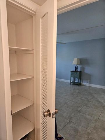 669 W Oakland Park Boulevard 120-B, Wilton Manors, FL 33311