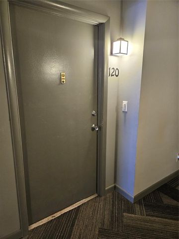 669 W Oakland Park Boulevard 120-B, Wilton Manors, FL 33311