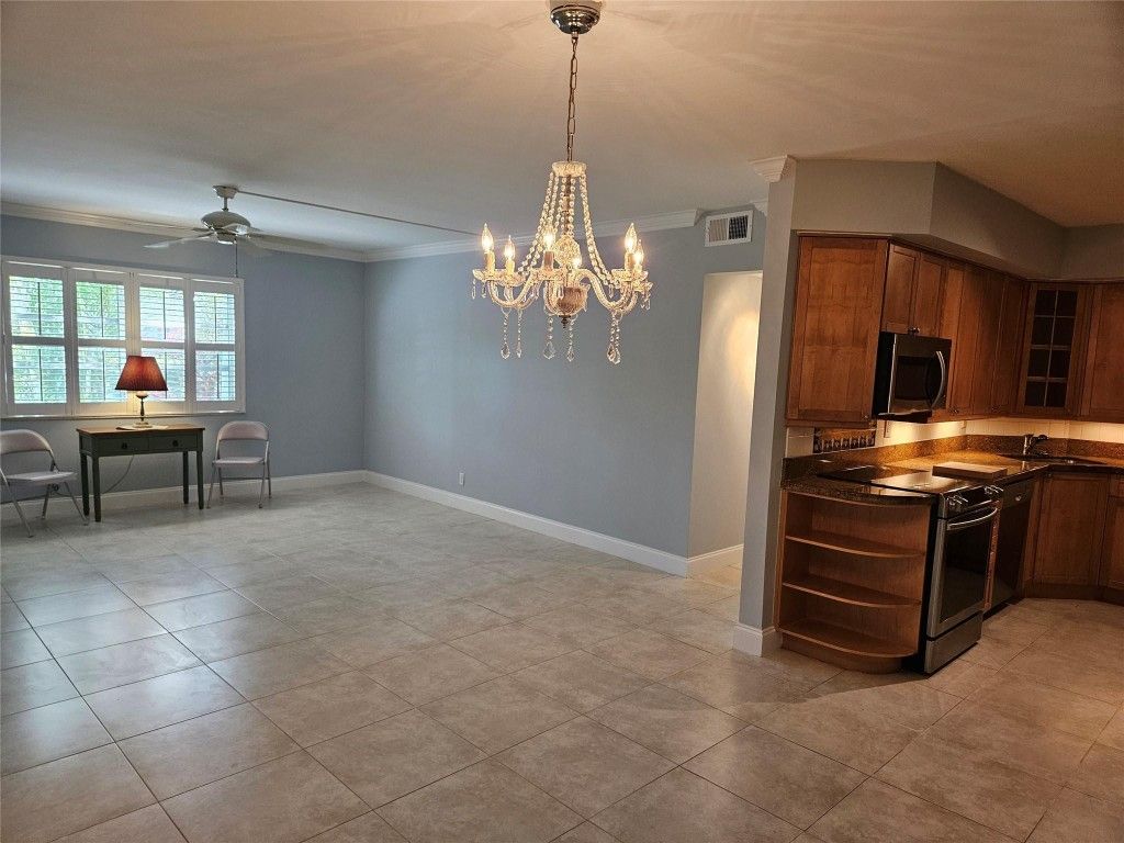 669 W Oakland Park Boulevard 120-B, Wilton Manors, FL 33311