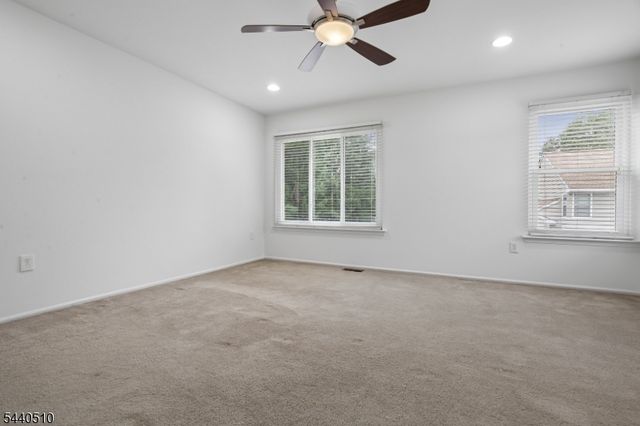 91 Cherrywood Dr, Franklin Twp., NJ 08873
