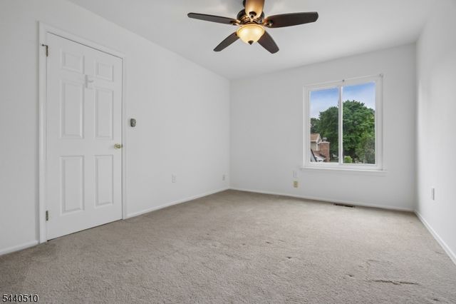 91 Cherrywood Dr, Franklin Twp., NJ 08873