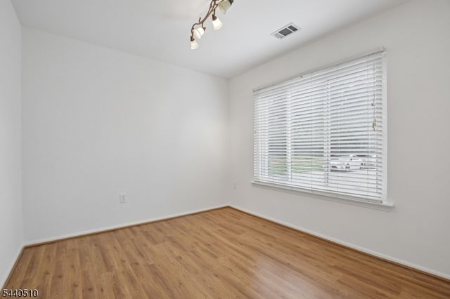 91 Cherrywood Dr, Franklin Twp., NJ 08873