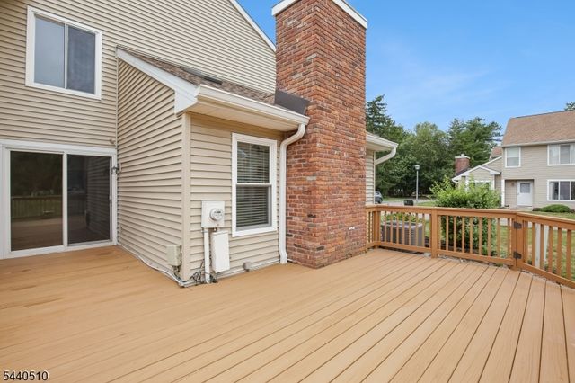 91 Cherrywood Dr, Franklin Twp., NJ 08873