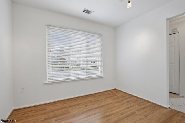 91 Cherrywood Dr, Franklin Twp., NJ 08873