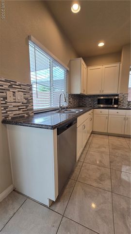 5543 Dancing Fox Court, Las Vegas, NV 89139