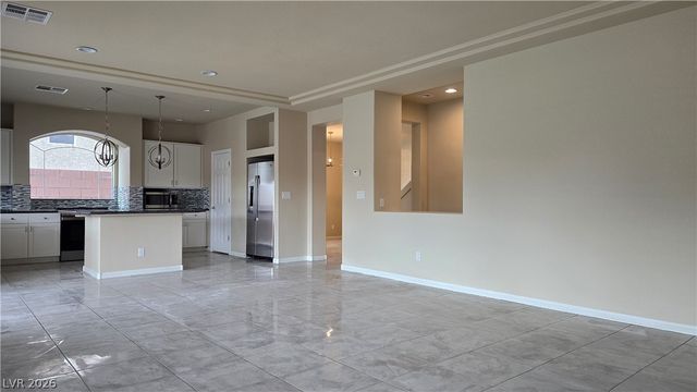 5543 Dancing Fox Court, Las Vegas, NV 89139