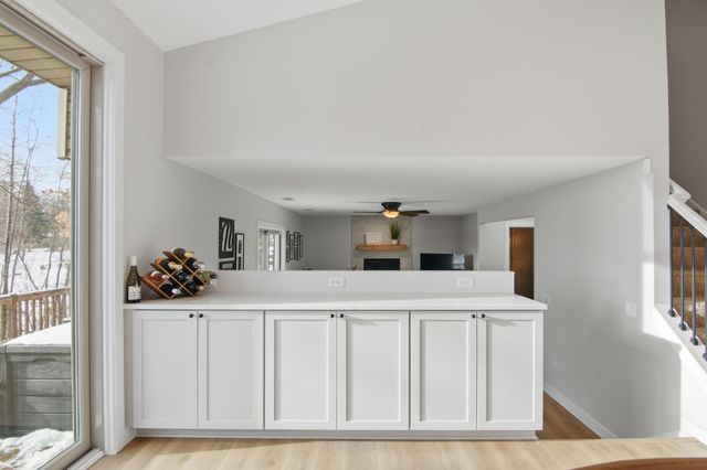 9953 Starlight Drive, Woodbury, MN 55125