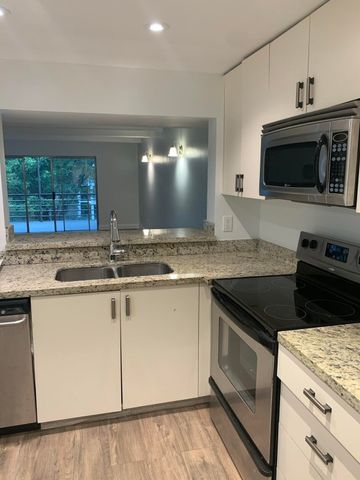 10120 Boca Entrada Boulevard 307, Boca Raton, FL 33428