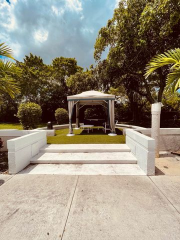 10120 Boca Entrada Boulevard 307, Boca Raton, FL 33428