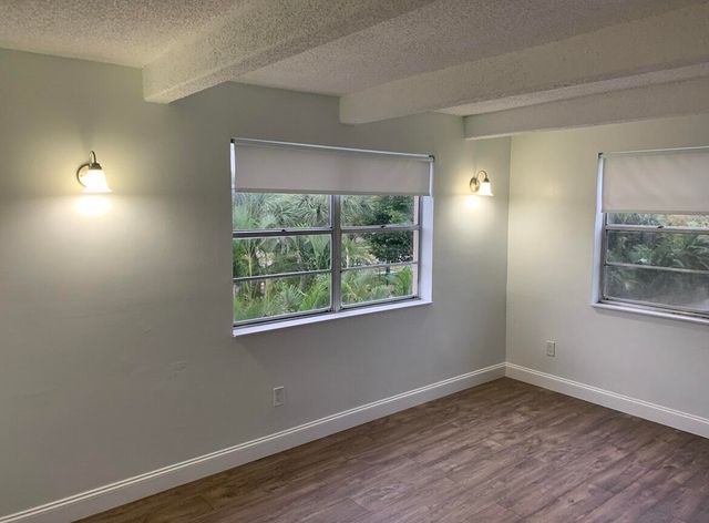 10120 Boca Entrada Boulevard 307, Boca Raton, FL 33428
