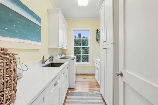 1008 Parker Dr., Pawleys Island, SC 29585
