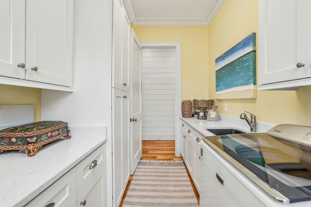 1008 Parker Dr., Pawleys Island, SC 29585
