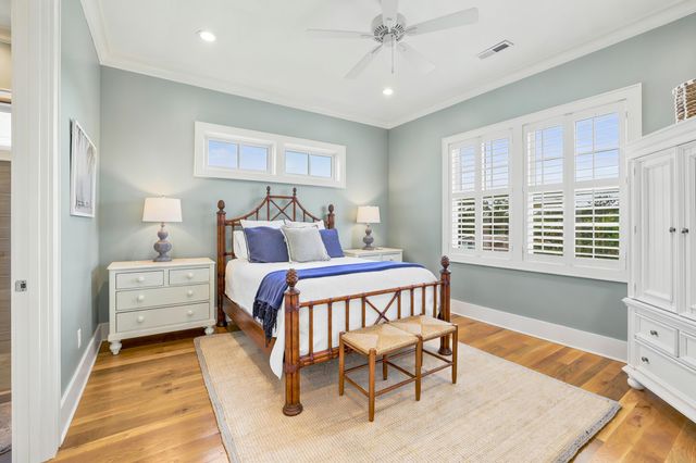 1008 Parker Dr., Pawleys Island, SC 29585