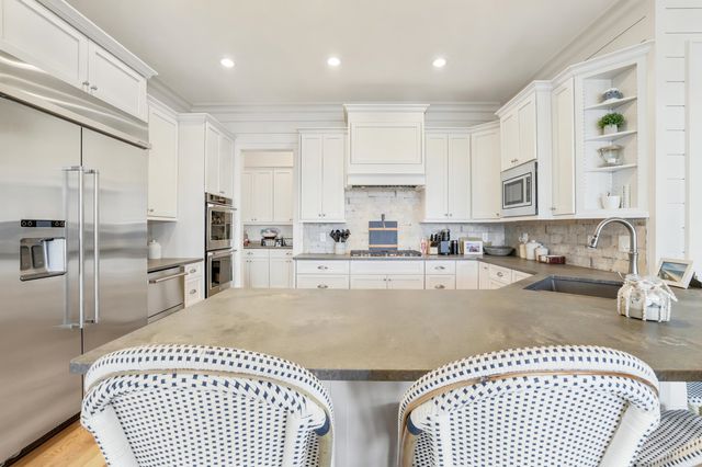1008 Parker Dr., Pawleys Island, SC 29585