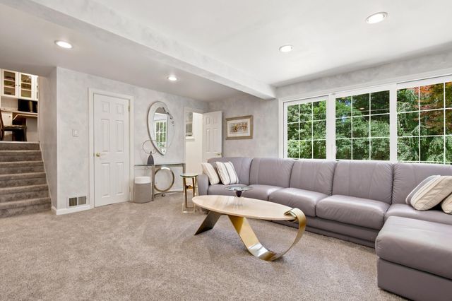 467 WINGATE RD, Huntingdon Valley, PA 19006