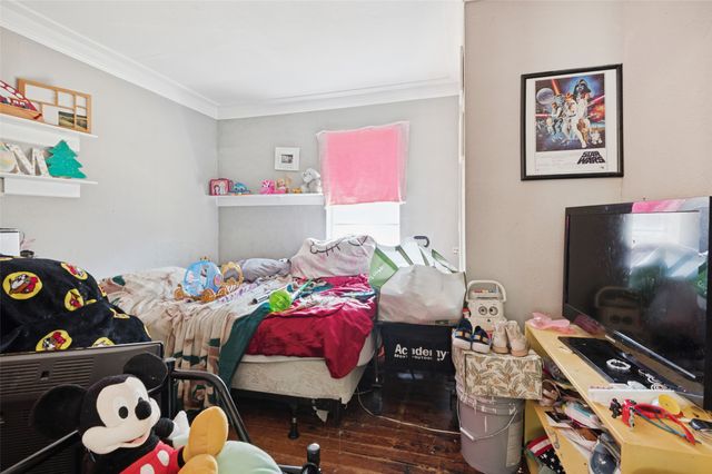 2421 Boyd Street, Dallas, TX 75224