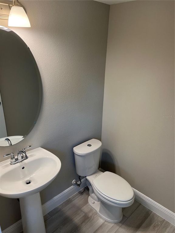 Image 25 of property listing at 7805 NEMOURS PARKWAY, Orlando, FL 32827
