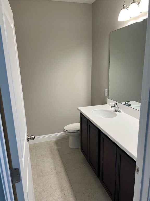 Image 36 of property listing at 7805 NEMOURS PARKWAY, Orlando, FL 32827