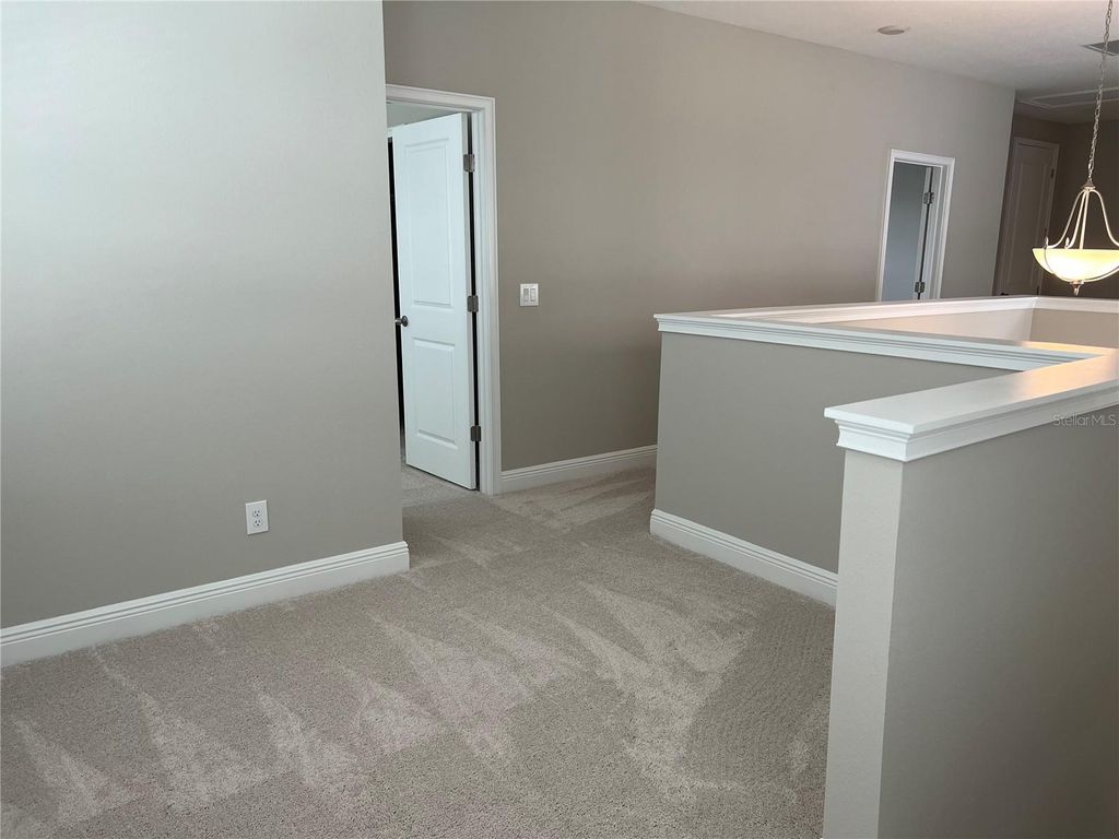 Image 42 of property listing at 7805 NEMOURS PARKWAY, Orlando, FL 32827