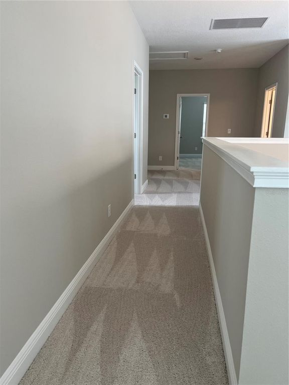 Image 45 of property listing at 7805 NEMOURS PARKWAY, Orlando, FL 32827