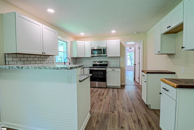 410 Old Liberty Pickens Road, Pickens, SC 29671