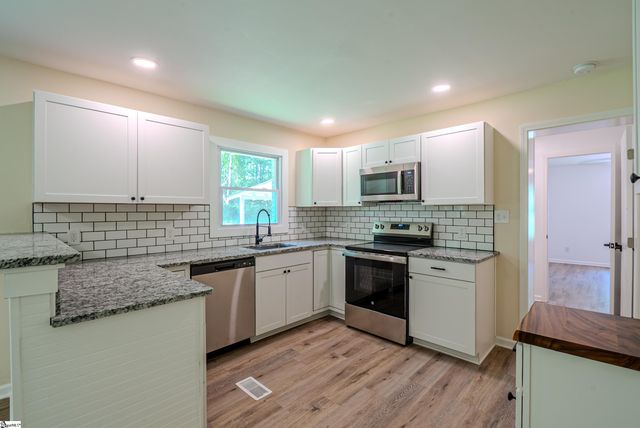 410 Old Liberty Pickens Road, Pickens, SC 29671