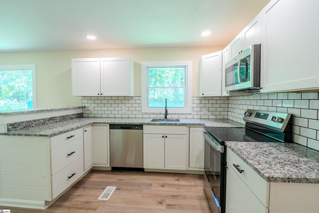 410 Old Liberty Pickens Road, Pickens, SC 29671