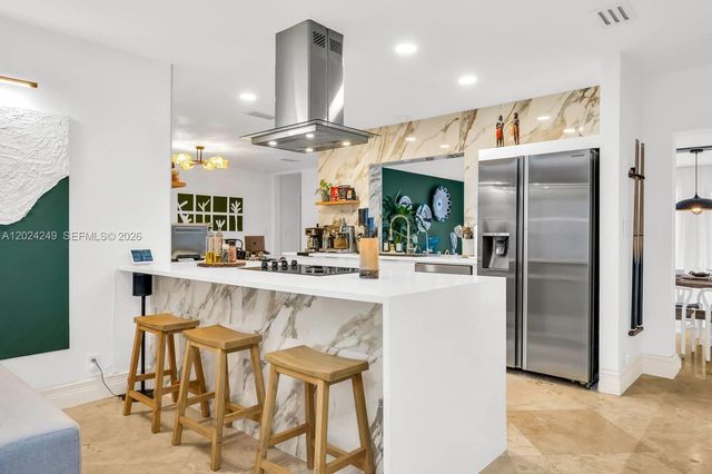 5250 NE 15th Ave, Fort Lauderdale, FL 33334