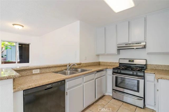13126 Bromont 1, Sylmar, CA 91342