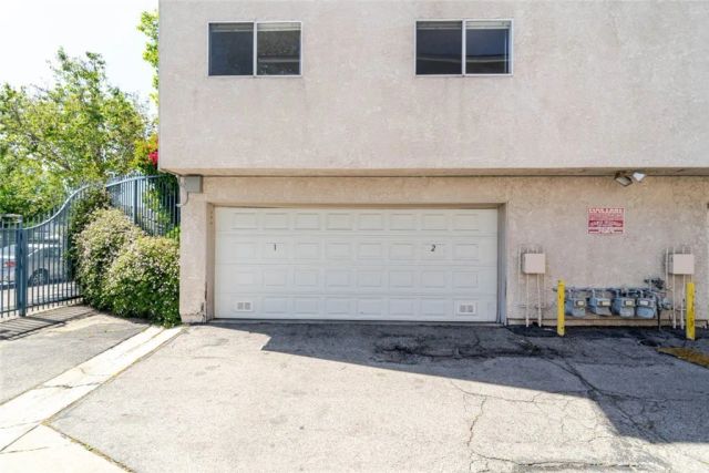 13126 Bromont 1, Sylmar, CA 91342