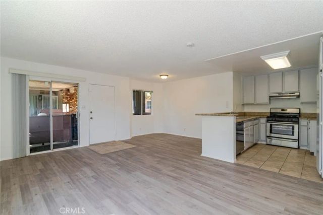 13126 Bromont 1, Sylmar, CA 91342