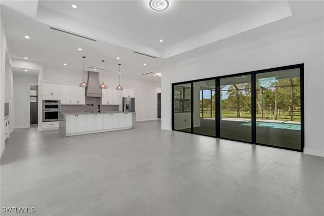 739 23rd ST SW, Naples, FL 34117