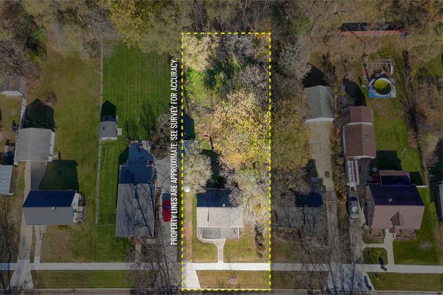 307 Ridgewood Street Se, City Of Kentwood, MI 49548