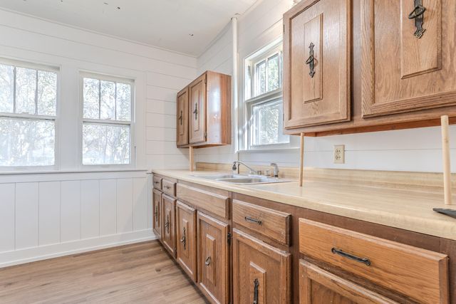 307 Ridgewood Street Se, City Of Kentwood, MI 49548