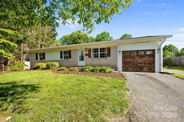 136 Kent Drive, Forest City, NC 28043