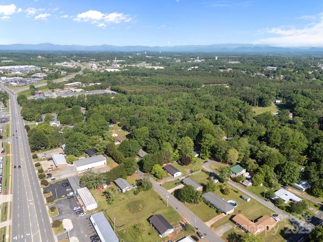 136 Kent Drive, Forest City, NC 28043