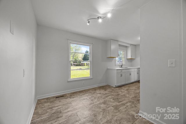 136 Kent Drive, Forest City, NC 28043