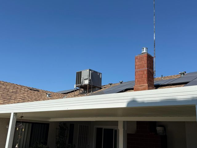 315 E Washington Avenue, Tulare, CA 93274