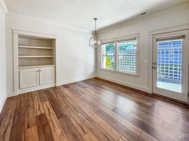 998 E Shadow Creek Lane, Eagle, ID 83616