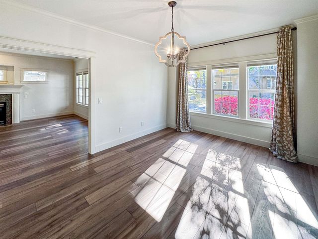 998 E Shadow Creek Lane, Eagle, ID 83616