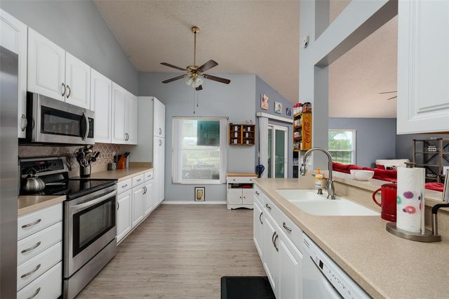 502 36TH STREET W, Palmetto, FL 34221