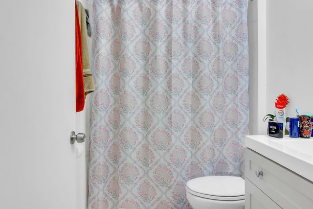 300 Elaine Circle E, West Palm Beach, FL 33409