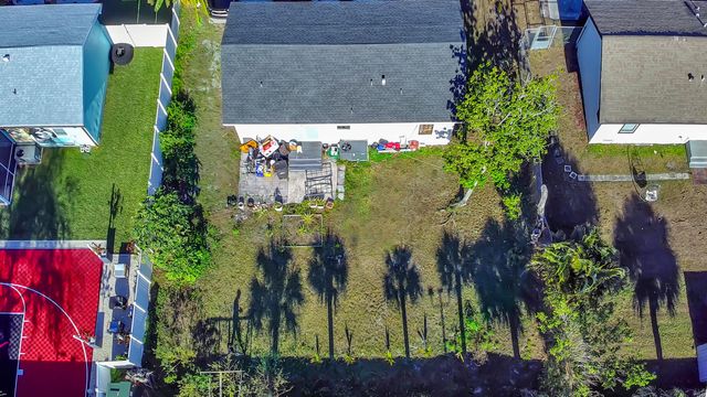 300 Elaine Circle E, West Palm Beach, FL 33409