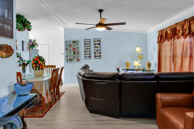 300 Elaine Circle E, West Palm Beach, FL 33409