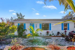 300 Elaine Circle E, West Palm Beach, FL 33409